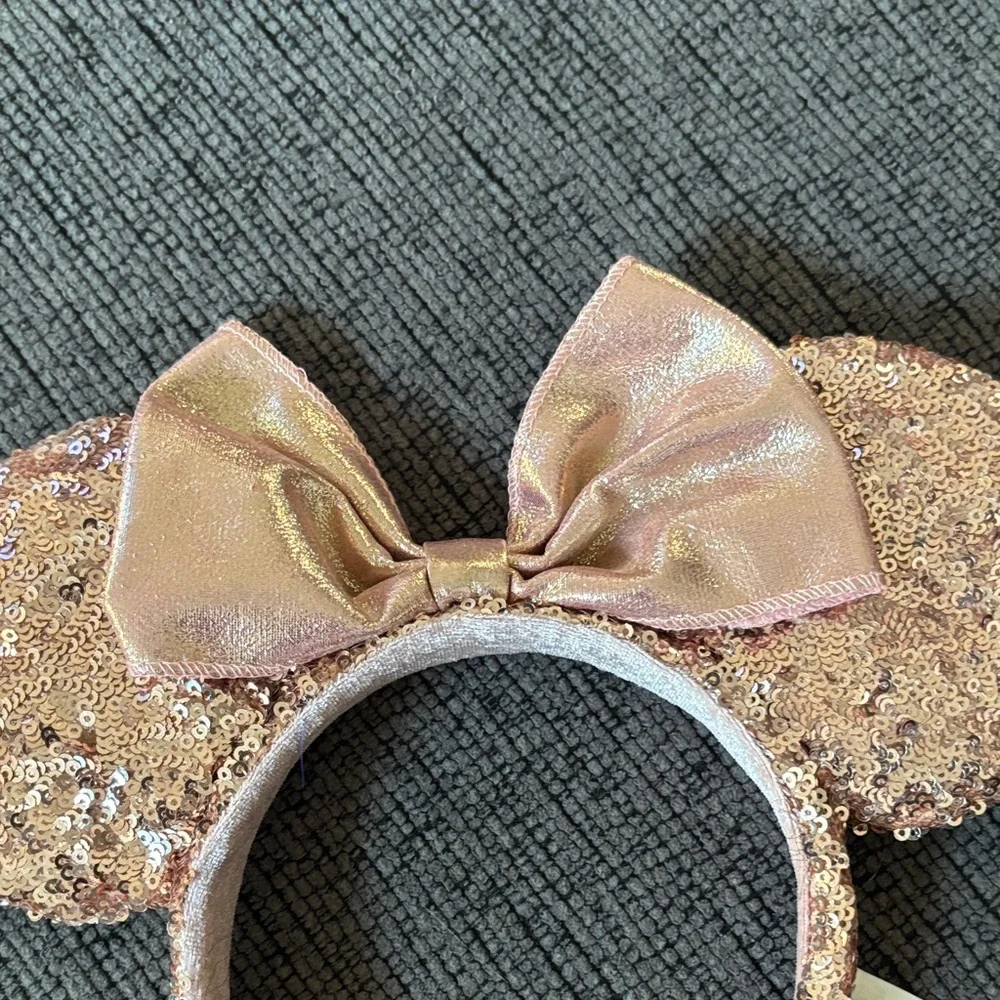 Authentic Disney Rose Gold Sequin Minnie Mouse Ears